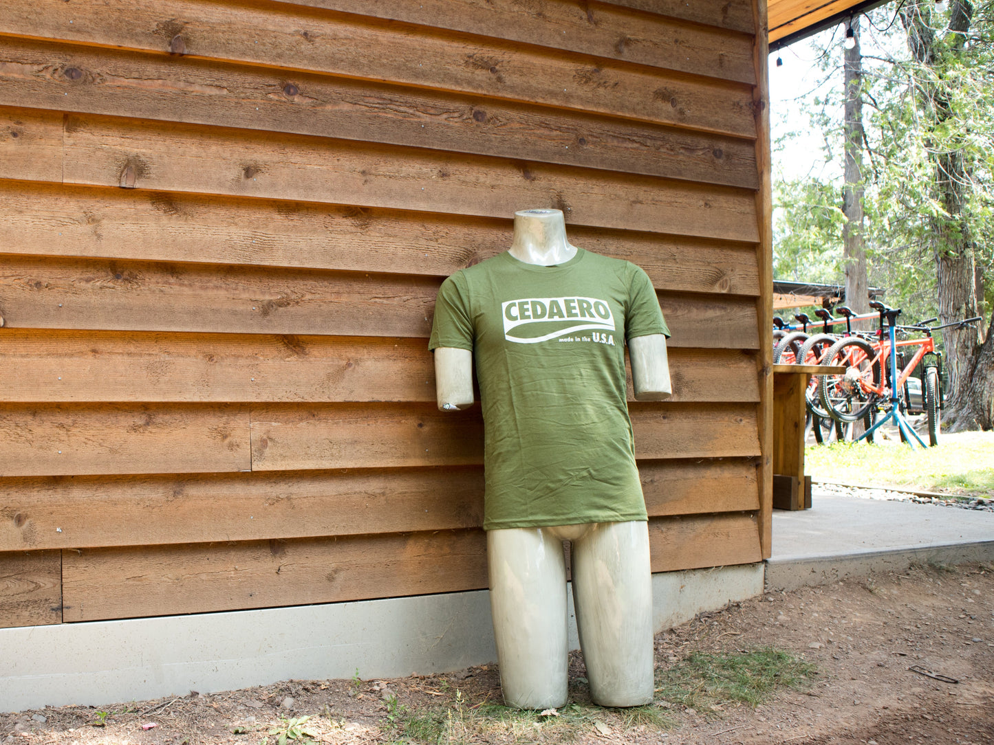 Cedaero T-Shirt