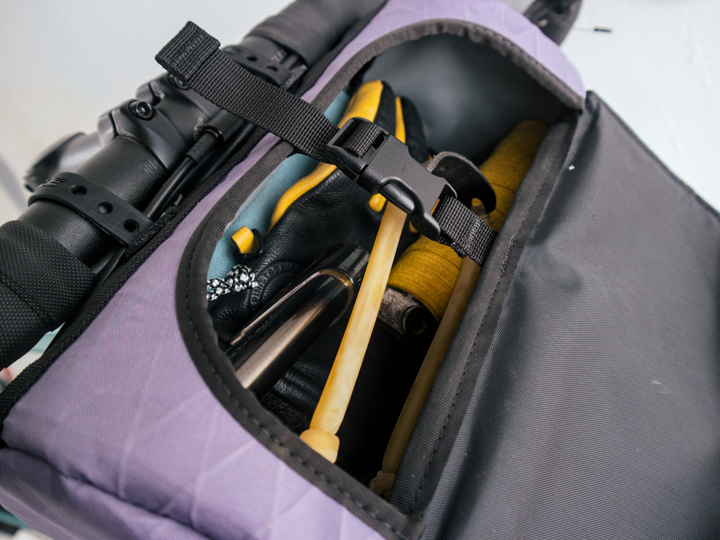 Slingshot Handlebar Pack