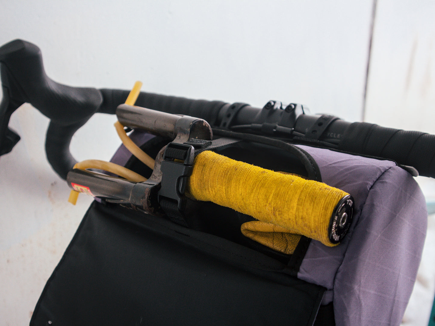 Slingshot Handlebar Pack