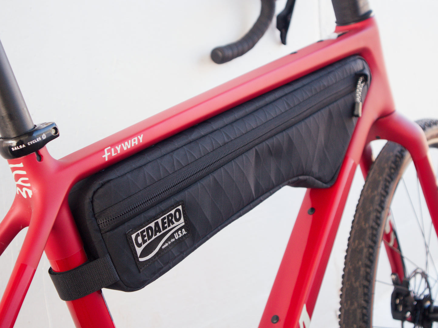 Salsa Flyway Half Frame Pack