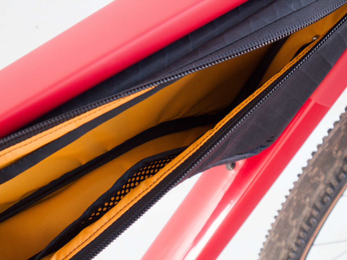 Salsa Flyway Half Frame Pack